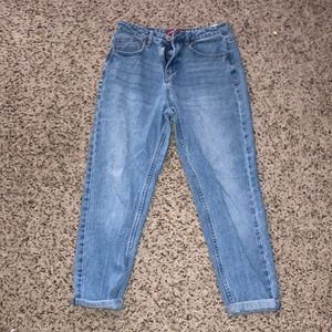 Mom Jeans
